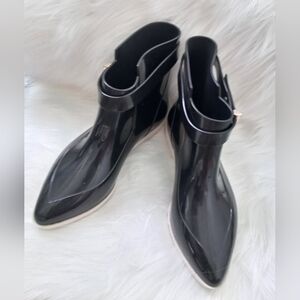 Melissa Women's Sleek Black Ankle Boots Size 7 US
